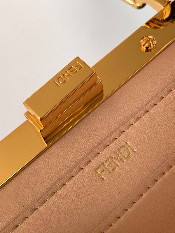 Borsa Peekaboo ISeeU Small da 27 cm in pelle di agnello nera con finiture dorate