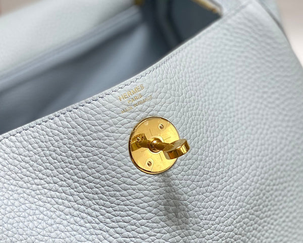 BORSA HM LINDY 26 BLU PASTELLO TAURILLON CLEMENCE PELLE