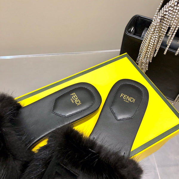 FENDI BAGUETTE MINK SLIDE SLIPPER IN BLACK FUR