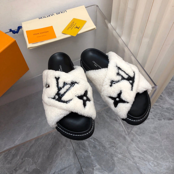 LV Paseo Flat Comfort Mule White Black Fleece