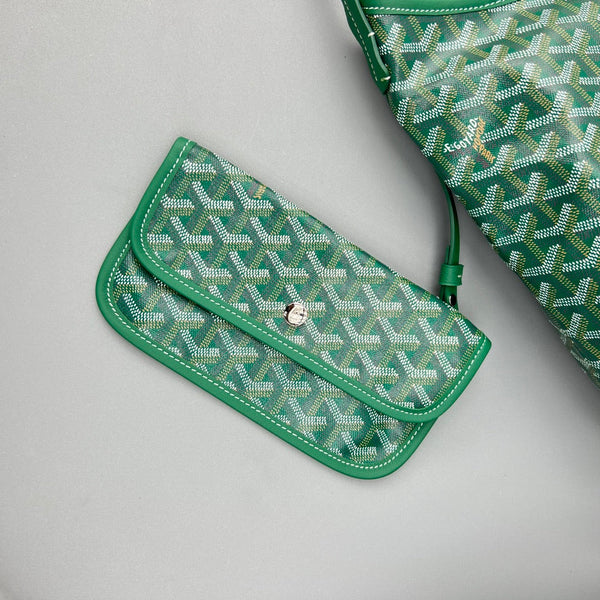 HOBO BOHÈME 34 IN GREEN GOYARDINE CANVAS AND CALFSKIN