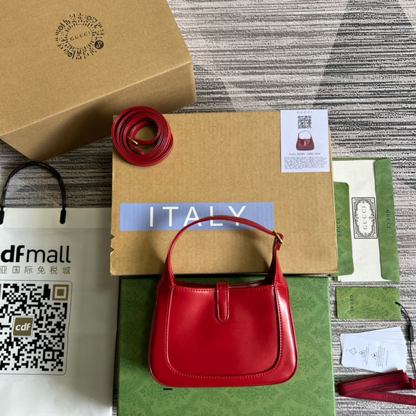 BORSA A TRACOLLA GG JACKIE MINI 19 IN PELLE DI VITELLO ROSSO CILIEGIA