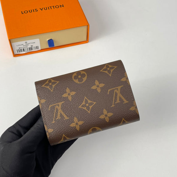 LV M41938 Victorine Wallet Brown Purple-red Monogram Canvas 221673