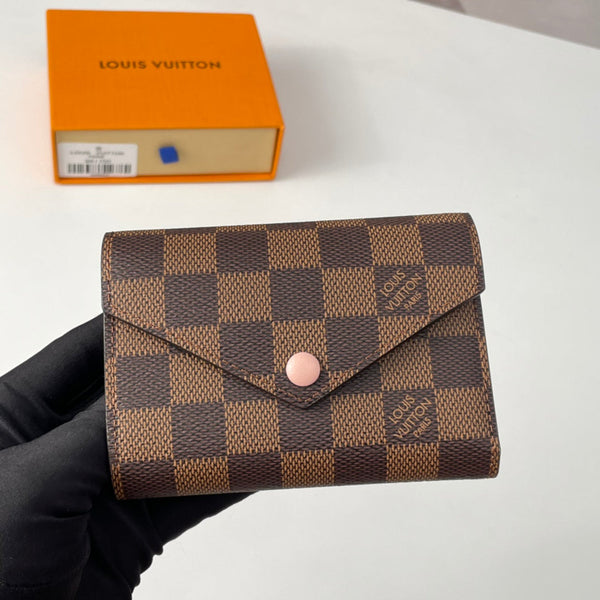 LV N61700 Cardboard Victorine Wallet Brown Ballet Pink Monogram Canvas 221677