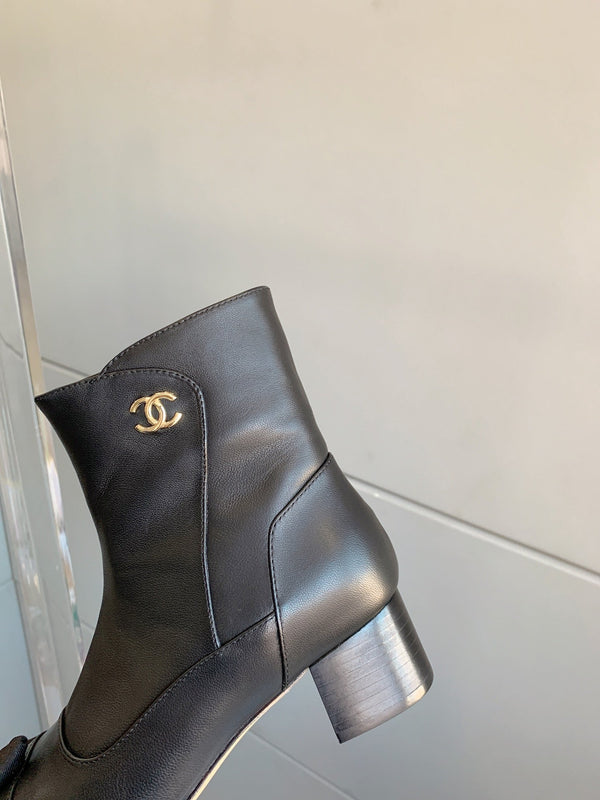 CC Ankle Boots Block Heel 60mm Black Cowhide 464567