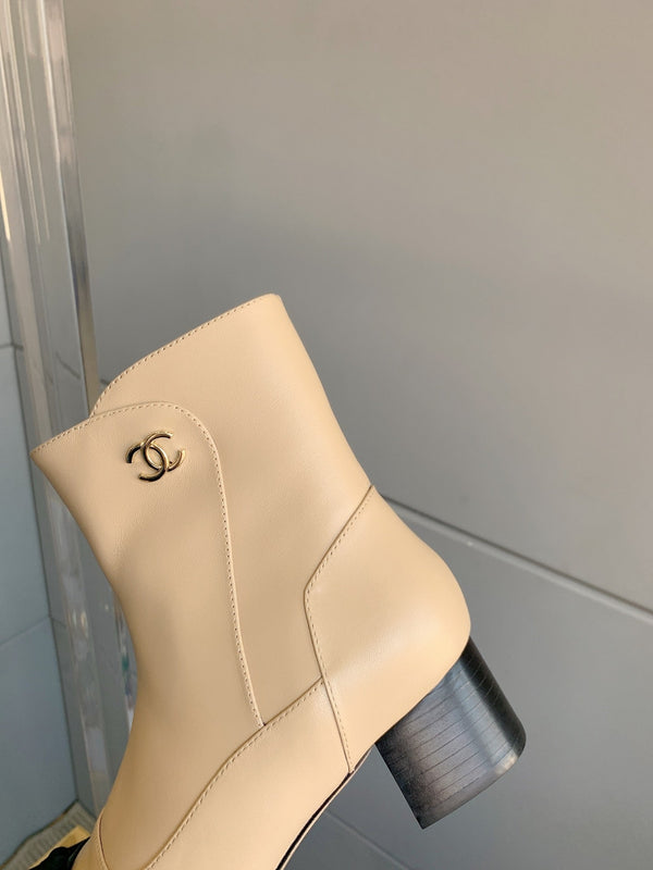 CC Ankle Boots Block Heel 60mm Beige Black Cowhide 464568