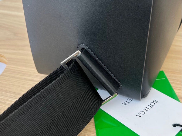 ZAINO INTRECCIATO 34 IN PELLE DI AGNELLO NERA