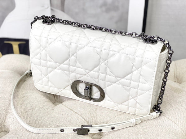 LARGE CARO BAG 28 WHITE CALFSKIN BLACK HARDWARE