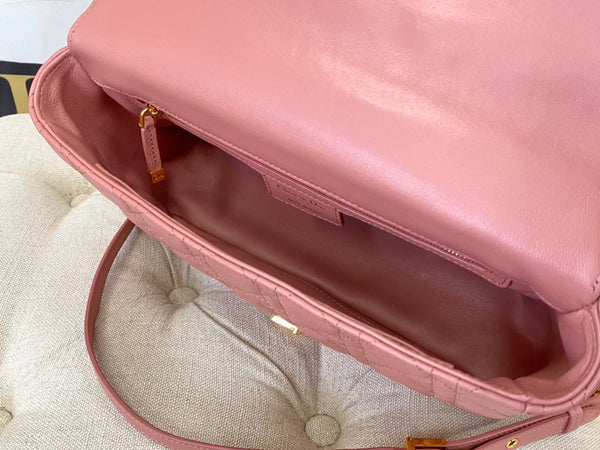 LARGE CARO BAG 28 ANTIQUE PINK CALFSKIN