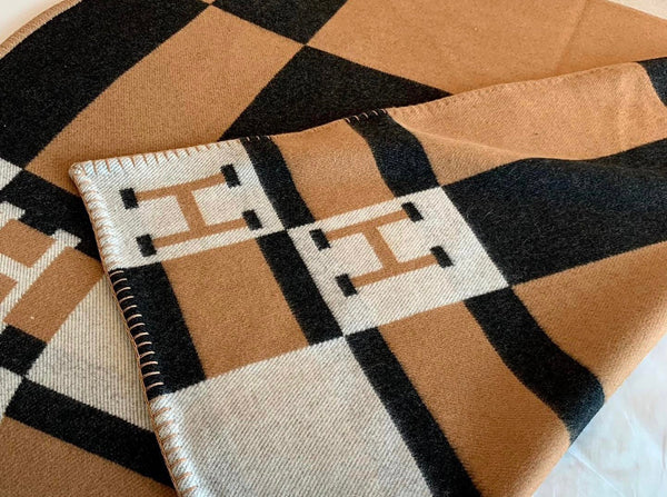 HM Avalon Throw Blanket Brown Black Wool Cashmere