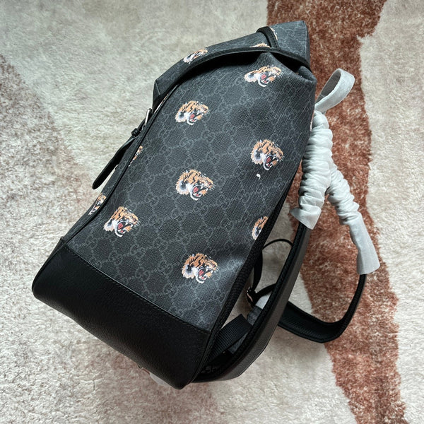 TIGER PRINT MEDIUM BACKPACK 43 IN BLACK CANVAS AND LEATHER TRIM