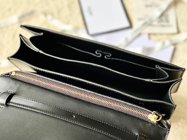 CELINE MEDIUM CLASSIQUE BAG 24CM BLACK CALFSKIN