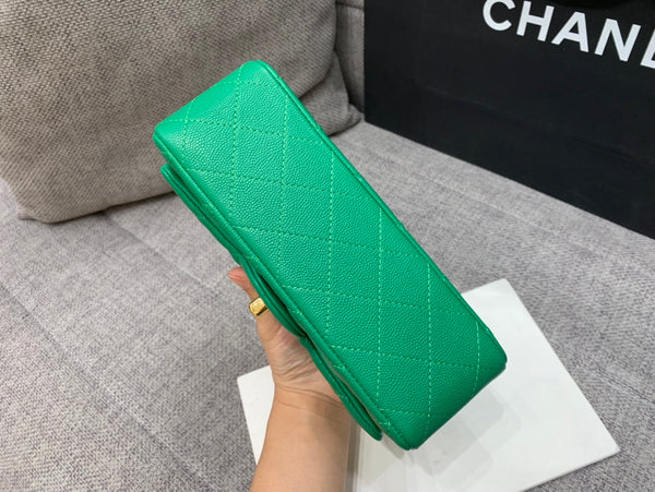 borsa con patta mini 20 cm verde scuro caviale hardware oro