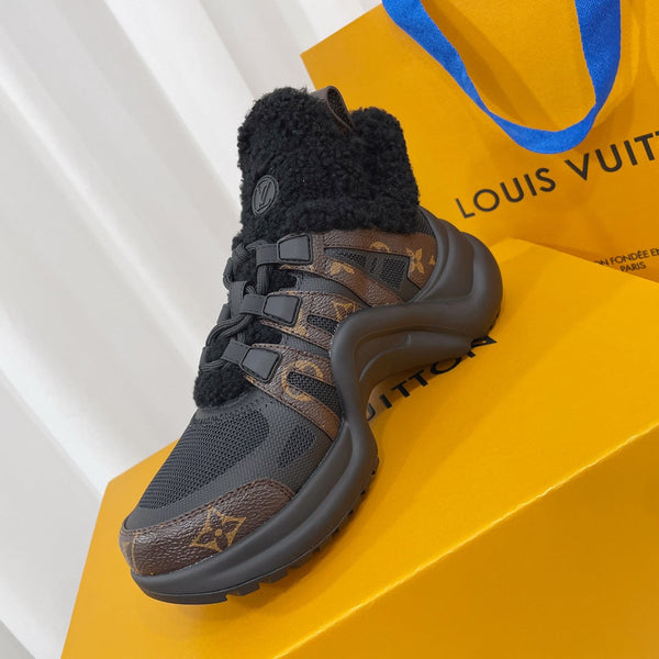 Sneaker LV Archlight in tessuto monogramma marrone scuro misto nero