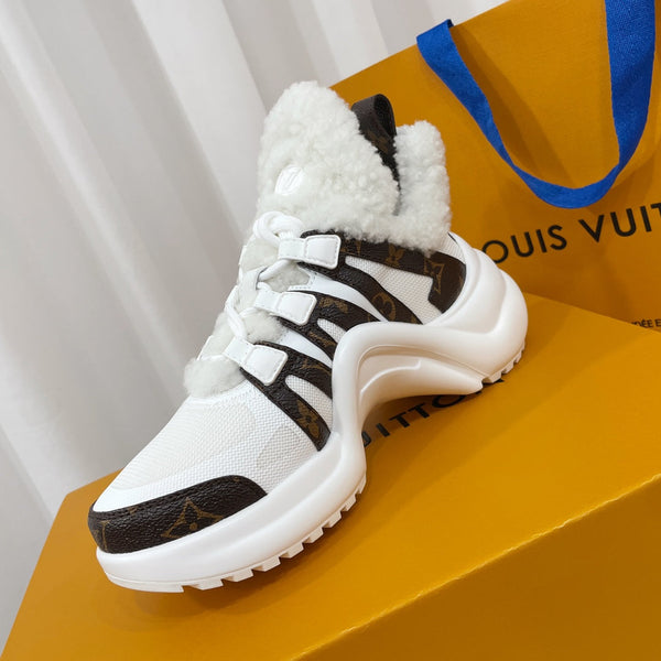 Sneaker LV Archlight in tessuto monogramma marrone scuro misto bianco