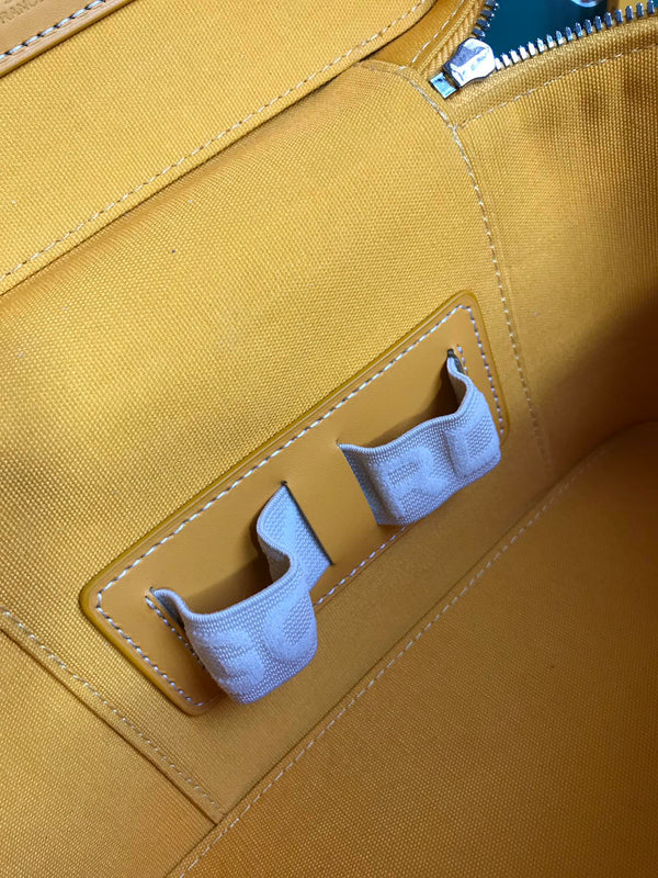 MUSE VANITY CASE 20 IN YELLOW GOYARDINE CANVAS