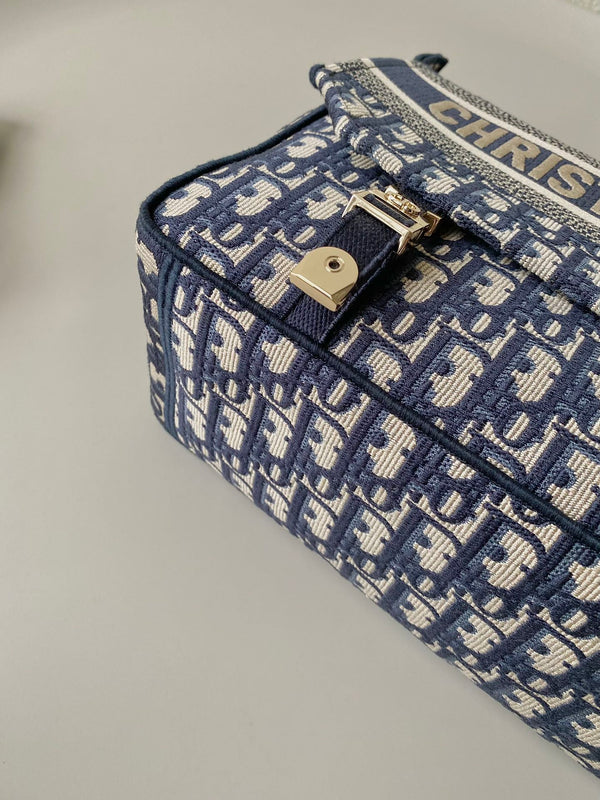 BORSA DIORCAMP MEDIA 28 RICAMO BLU OBLIQUO