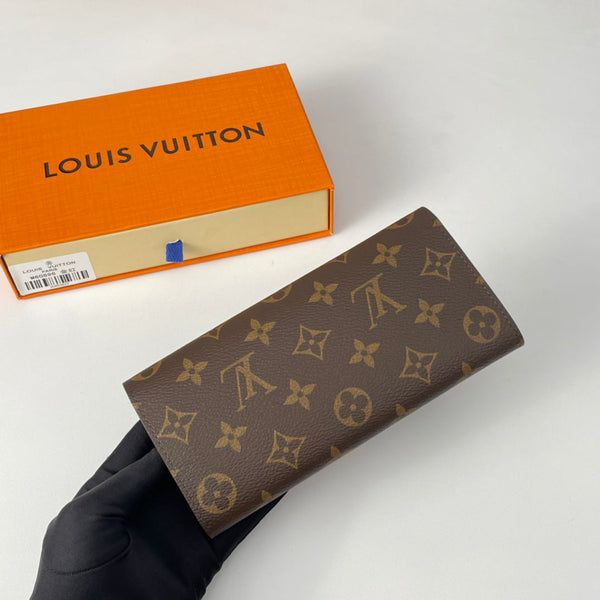 LV M60696 Emilie Wallet Brown Red Monogram Canvas 221661