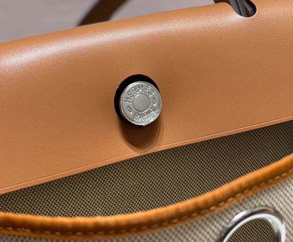 HM Pegase Pop Herbag Zip 31 White Blue Canvas Black Cowhide Leather