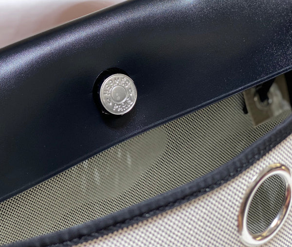 HM Pegase Pop Herbag Zip 31 White Black Canvas Black Cowhide Leather