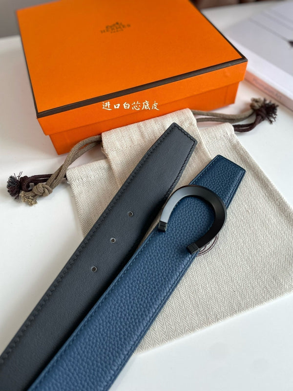 LUCK BELT BUCKLE & REVERSIBLE NAVY BLUE LEATHER STRAP 38MM BLACK HARDWARE