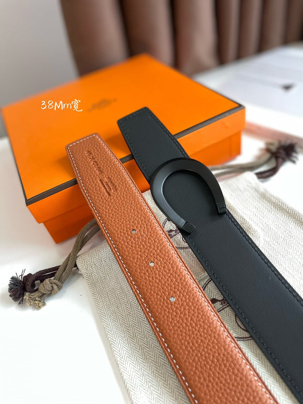 LUCK BELT BUCKLE & REVERSIBLE GINGER ORANGE LEATHER STRAP 38MM BLACK HARDWARE