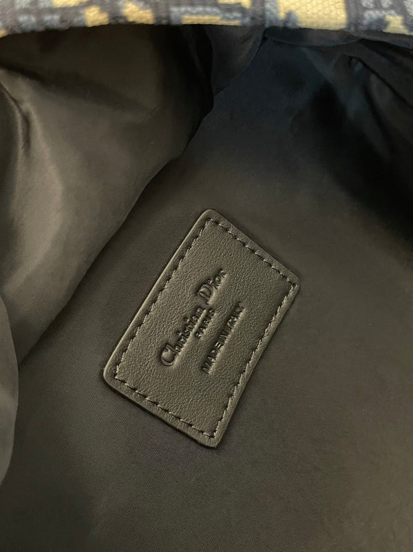 TRAVEL BACKPACK 41 IN OBLIQUE JACQUARD