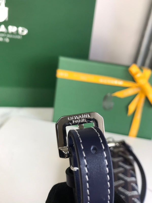 MONTMARTRE GM CASE 18 IN NAVY BLUE GOYARDINE CANVAS