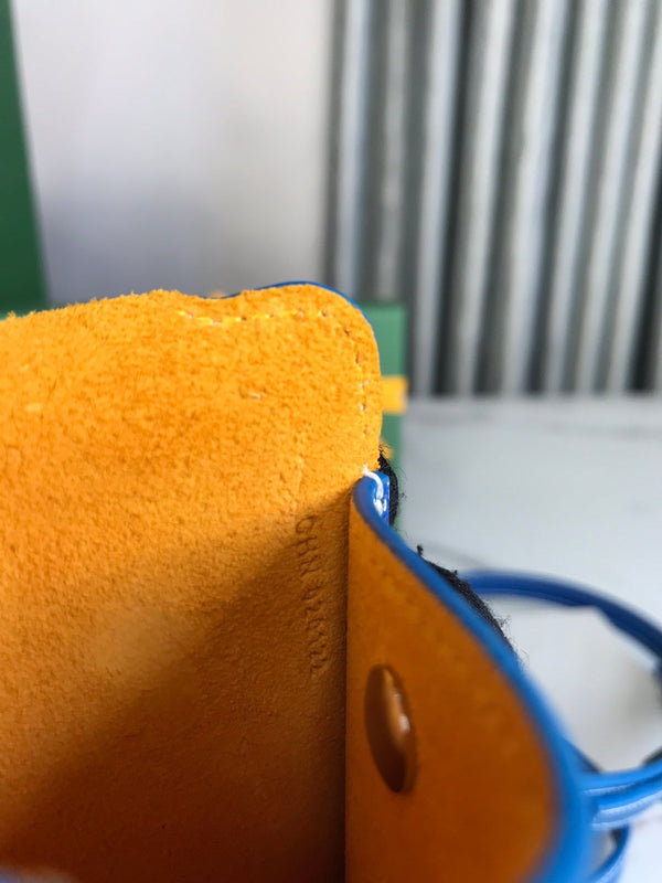 MONTMARTRE GM CASE 18 IN SAPPHIRE BLUE GOYARDINE CANVAS