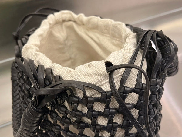 BORSA CAVALLINO 23 IN PELLE DI AGNELLO NERA