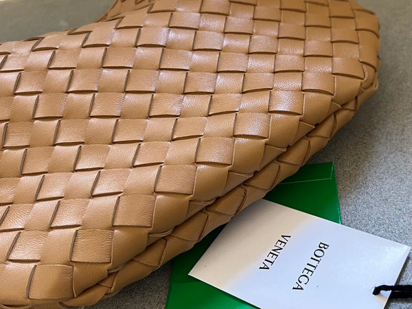 SARDINE 33 WITH CHAIN IN TAWNY BROWN LAMBSKIN