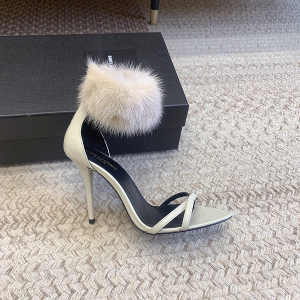 HIGH HEEL SANDAL IN WHITE POLISHED CALFSKIN AND MINK FUR