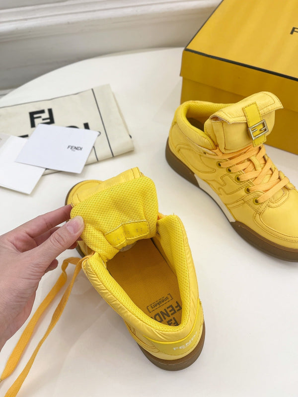 STIVALI DA SNEAKER CON LOGO FENDI IN PELLE DI AGNELLO GIALLO MAIS