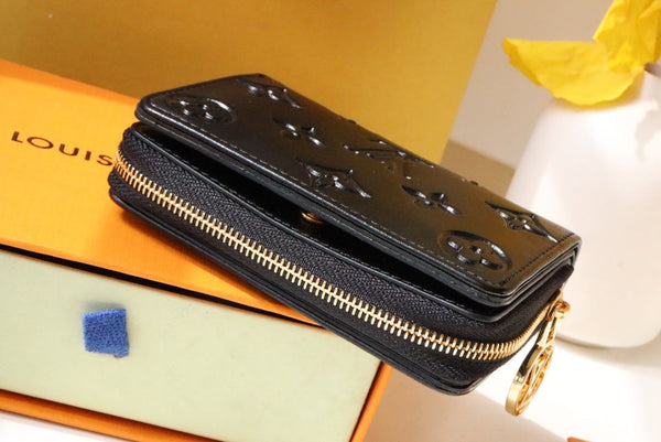 LV M81599 Portefeuille Roux Bifold Wallet Black Lambskin 247922