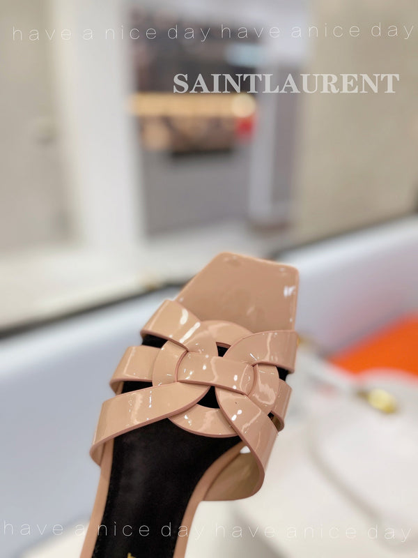 SL TRIBUTE SLIPPERS GLOSSY PINK NUDE CALFSKIN