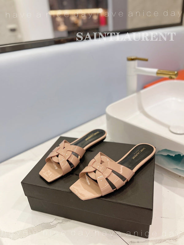 SL TRIBUTE SLIPPERS GLOSSY PINK NUDE CALFSKIN