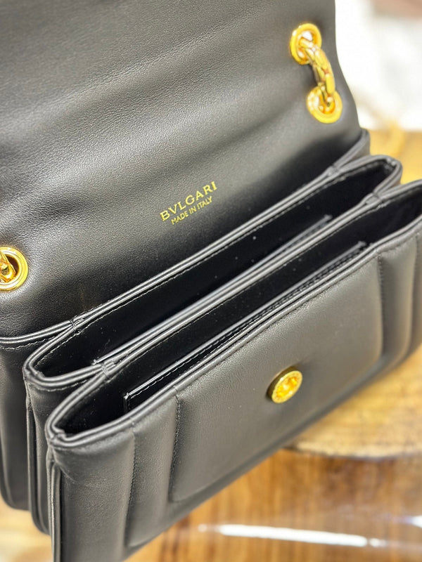 BVL Serpenti Reverse Shoulder Bag 22.5cm Black Calfskin GHW 188595