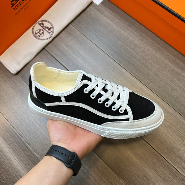 SNEAKER HM GET IN PELLE DI VITELLO NERA E BIANCA