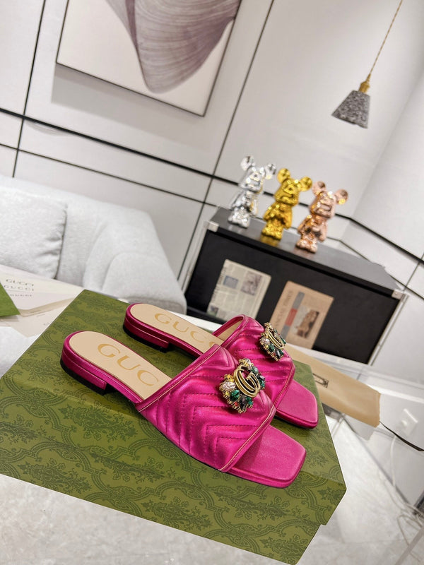 SANDALO SLIDE GG SPARKLE CRYSTAL IN PELLE DI VITELLO ROSA METALLIZZATA