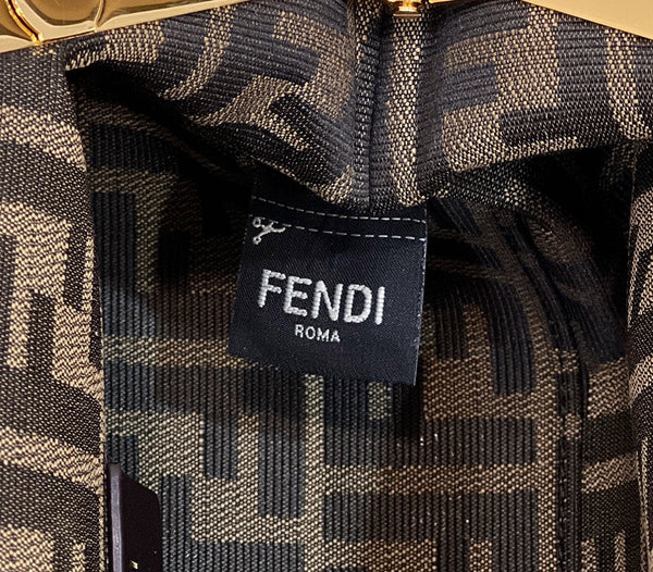 FENDI FIRST MEDIUM 26 BAG IN CHOCOLATE BROWN CALFSKIN WITH GOLD HARDWARE