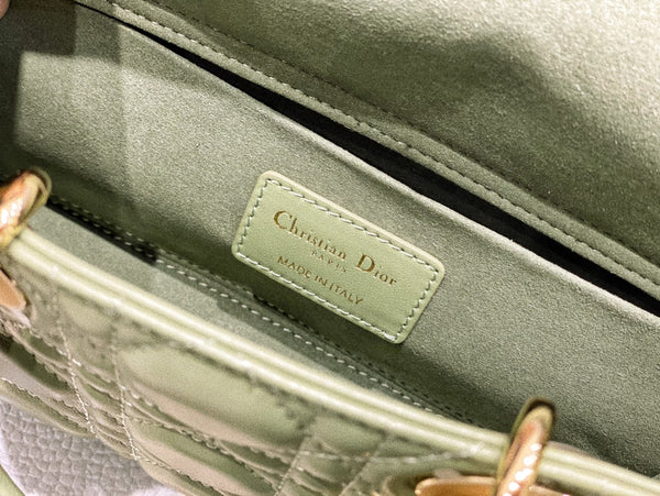 medium lady d-joy 26 green lambskin