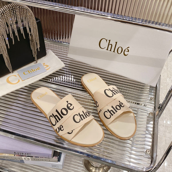 CHLOÉ WOODY SLIPPER IN BEIGE MIX BLACK CANVAS