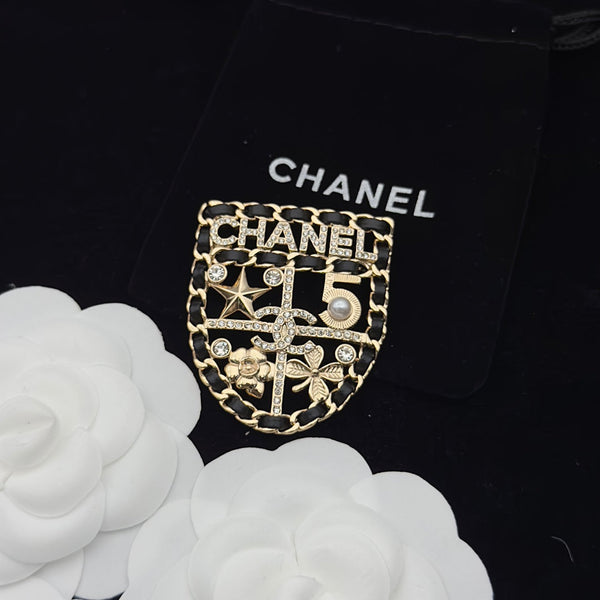 CC Brooch 173337