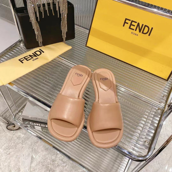 FENDI BAGUETTE SLIDES WOMEN IN DESERT SAND CALFSKIN