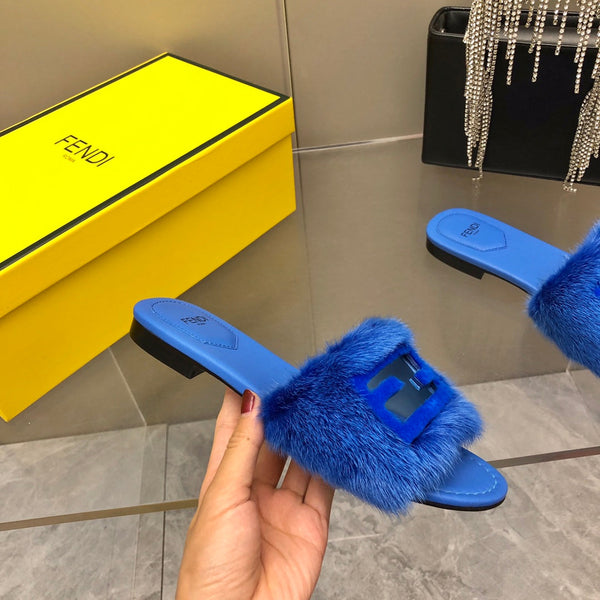 FENDI BAGUETTE MINK SLIDE SLIPPER IN AZURE BLUE FUR