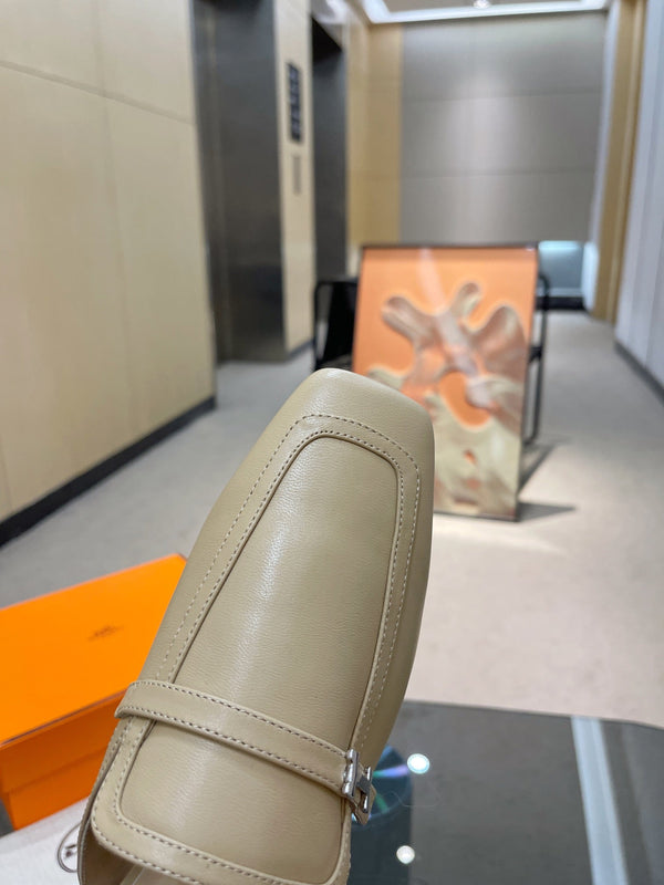 GROUPIE MULE BEIGE LAMBSKIN