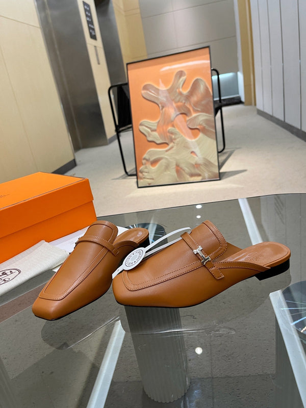 MULE GROUPIE IN PELLE DI AGNELLO FUCILE