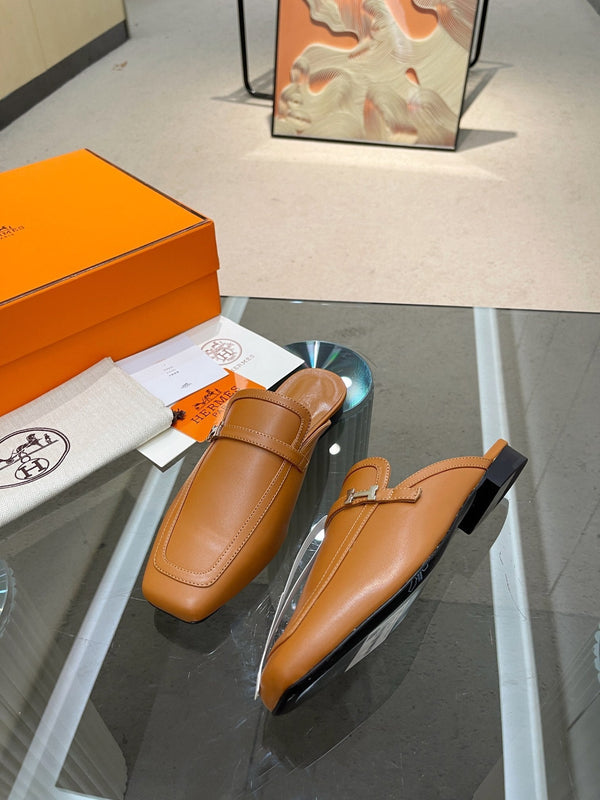 MULE GROUPIE IN PELLE DI AGNELLO FUCILE