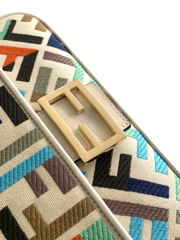 Fend Baguette White and Multicolour Canvas Bag 27 with FF Embroidery Ghw