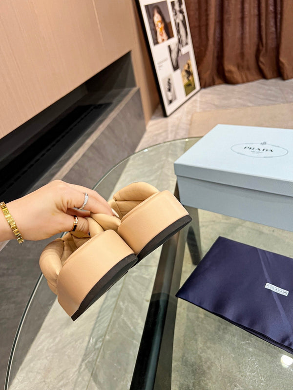 SANDALI FLATFORM INFRADITO PRA IN PELLE DI AGNELLO TOSCANO